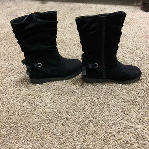 Girl black boots